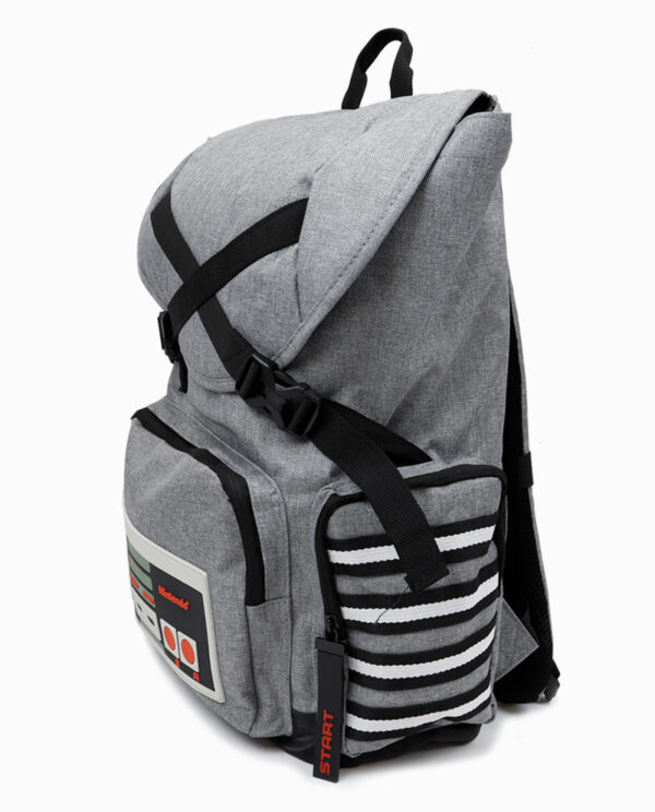Nintendo NES Controller Deluxe Backpack